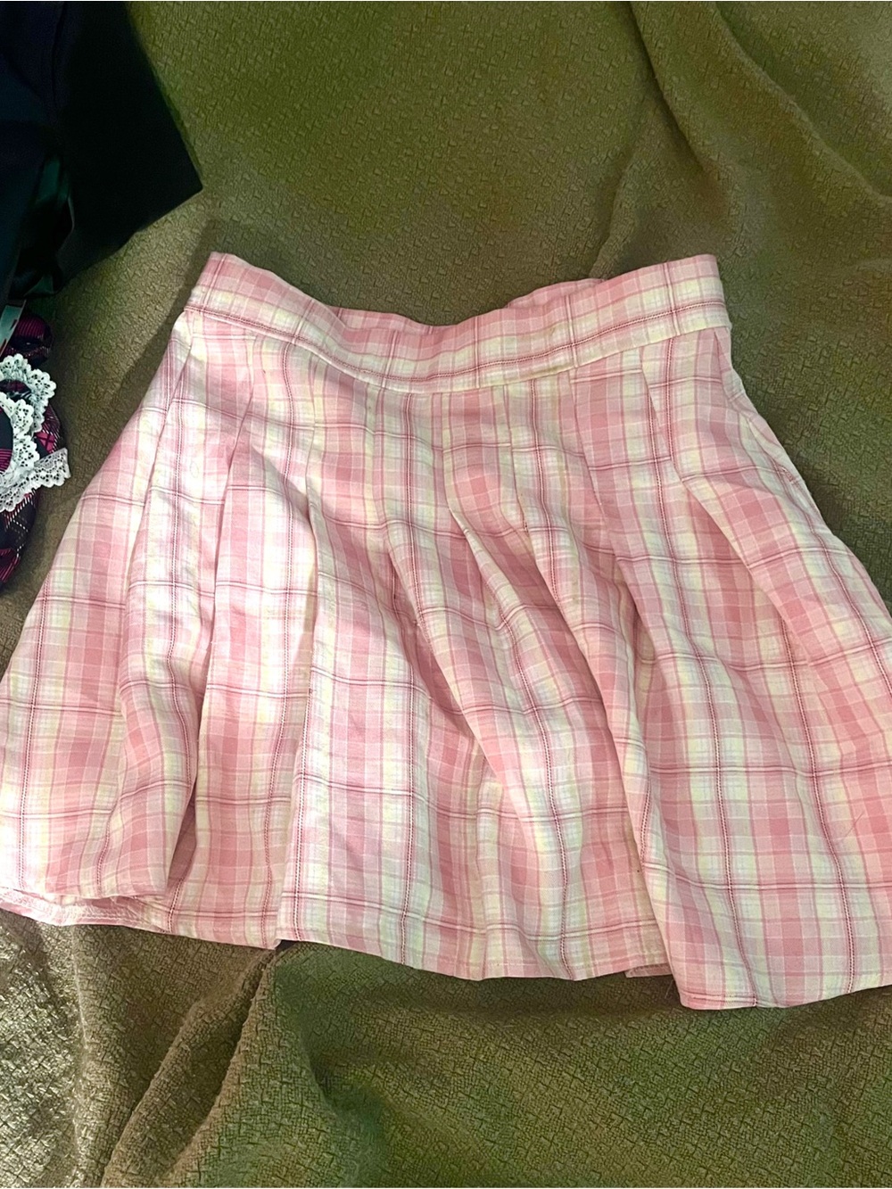 Pink Plaid Pleated Skirt